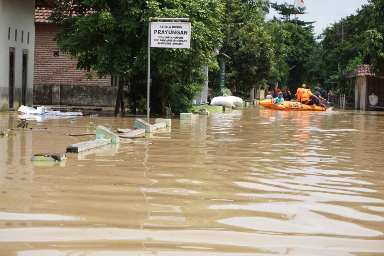Jual Rumah Lokasi Bebas Banjir Surabaya Wiyung