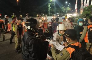 Penyekatan Larangan Mudik di Bundaran Cito, Melanggar Diputar Balik