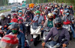 Puncak Arus Balik di Jembatan Suramadu