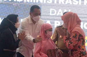 Pemberian Tali Asih bagi 16 Keluarga KRI Nanggala-402