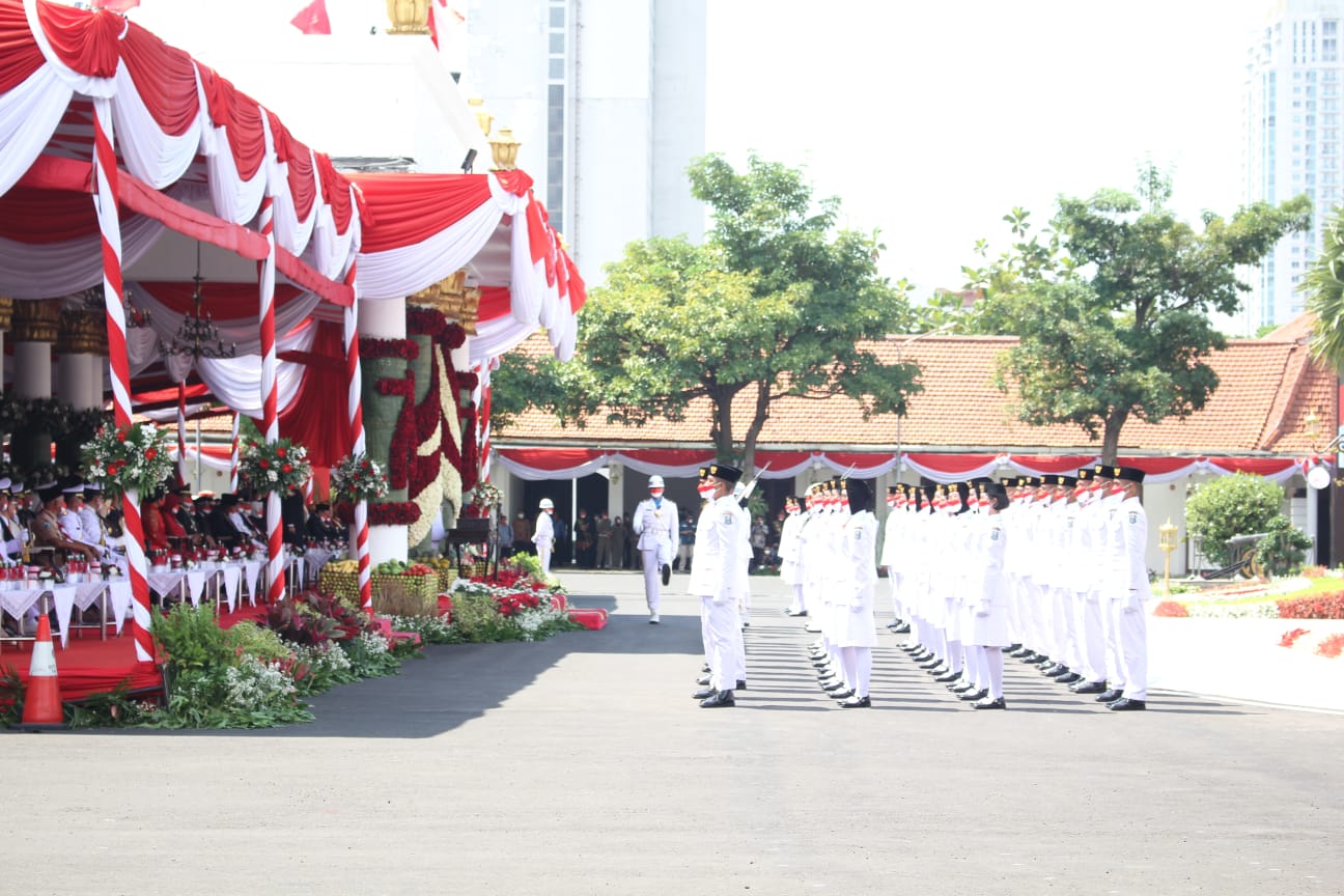 Upacara Detik-Detik Proklamasi di Grahadi Jadi Momentum Gaungkan Kebangkitan Ekonomi