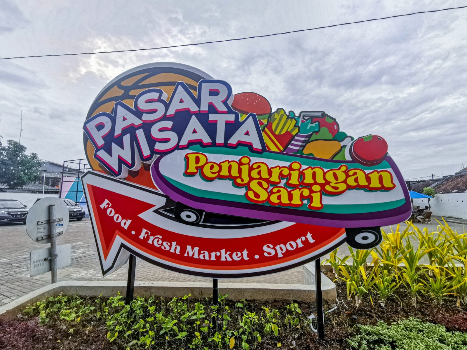 Pasar Wisata Kekinian Penjaringan Sari Surabaya - Suara Surabaya