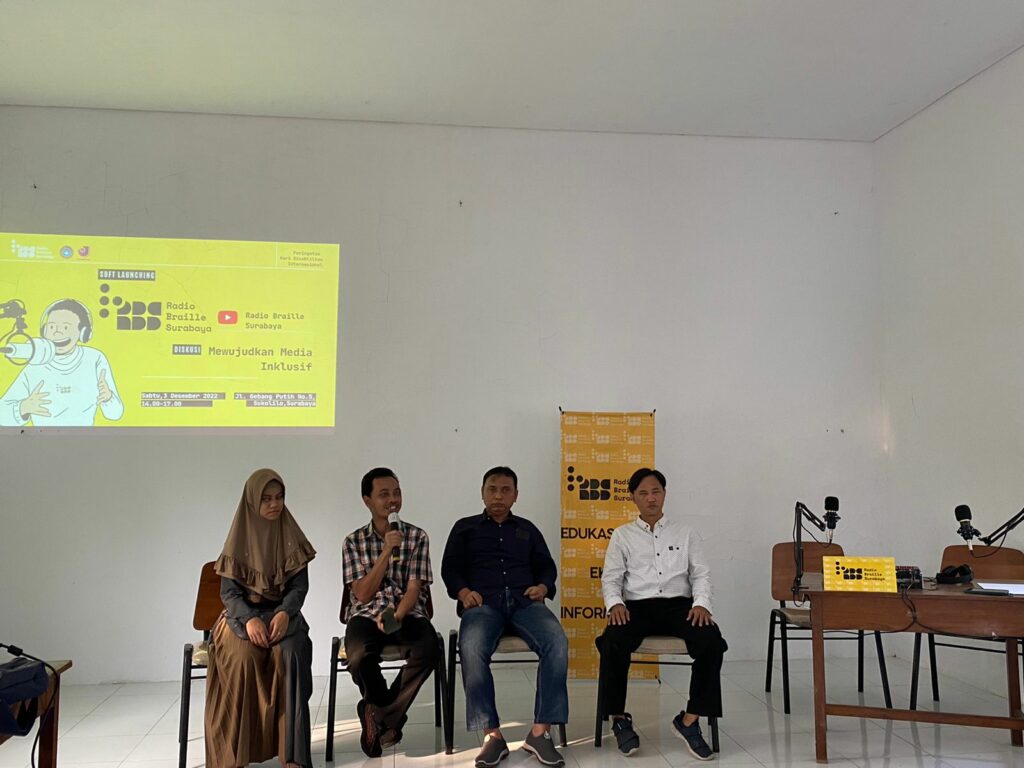 Peluncuran Radio Braille Surabaya Suara Surabaya