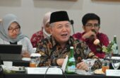 Hendrawan Supratikno Wakil Ketua BAKN saat mengikuti pertemuan Tim Kunjungan Kerja BAKN DPR RI di Surabaya, Selasa (26/9/2023). Foto: DPR