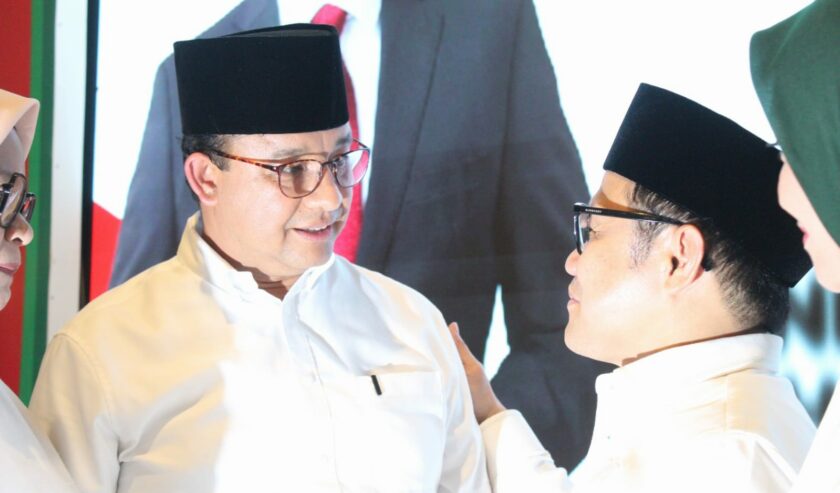 Anies Baswedan dan Muhaimin Iskandar saat acara deklarasi di Hotel Majapahit, Surabaya, Sabtu (2/9/2023). Foto: Frans Magang suarasurabaya.net