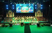 Sholawat dan pengajian bersama, dalam rangka memperingati Maulid Nabi Muhammad SAW di Lapangan Mapolda Jatim, Kota Surabaya, pada Jumat malam (29/9/2023). Foto: Polda Jatim