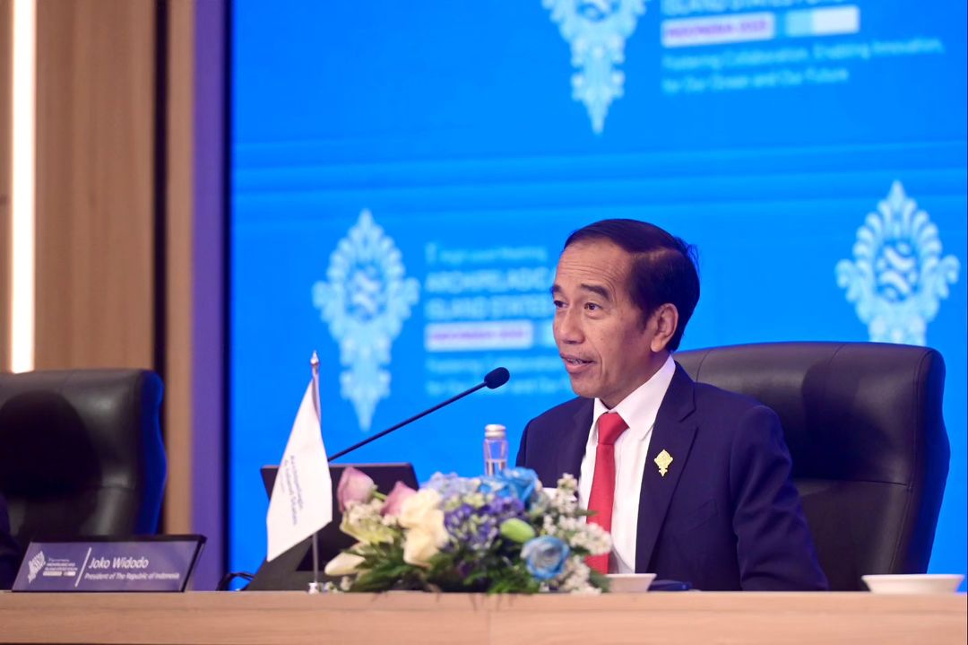 Jokowi Presiden di Konferensi Tingkat Tinggi AIS Forum 2023 di Bali Nusa Dua Convention Center, Nusa Dua, Kabupaten Badung, Bali, Rabu (11/10/2023). Foto: Instagram @Jokowi