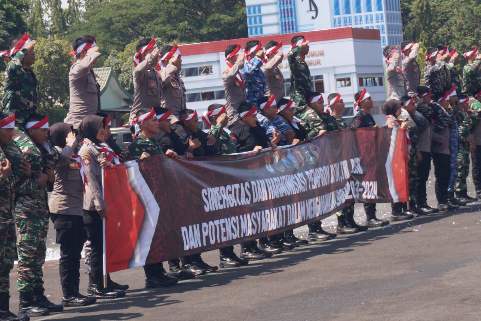 Simulasi Sispamkota yang berlangsung di Lapangan Kodam V/ Brawijaya, Selasa (17/10/2023). Foto: Istimewa