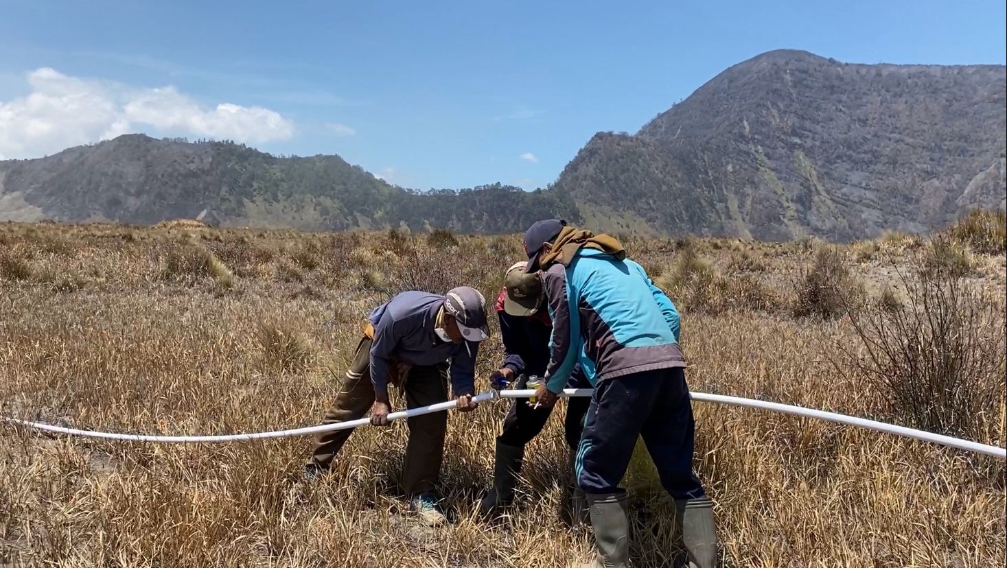 Perbaikan pipanisasi di Probolinggo akibat karhutla Gunung Bromo September lalu, telah tuntas. Foto: Pemprov Jatim