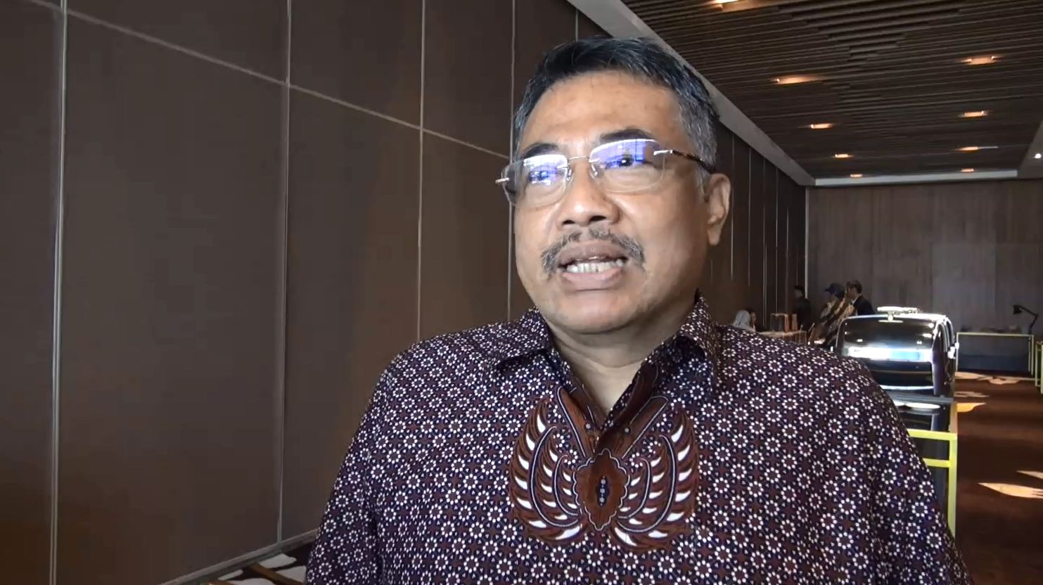Muhammad Adil Muttaqin Ketua Umum DPN Masyarakat Profesi Penilai Indonesia (MAPPI) dalam acara HUT ke-42 MAPPI di Whiz Luxe Hotel Surabaya pada Sabtu (21/10/2023). Foto: MAPPI