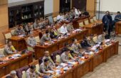 Rapat kerja Komisi III DPR RI bersama Kepala Badan Pemelihara Keamanan Polri membahas persiapan pengamanan Pemilu 2024 di Kompleks Parlemen, Senayan, Jakarta, Rabu (15/12/2023). Foto: Antara