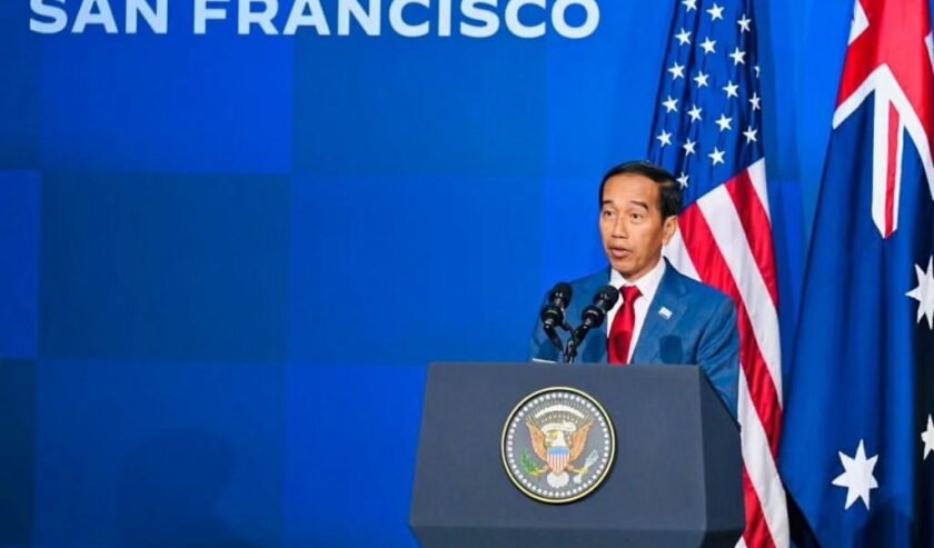 Jokowi Presiden saat menyampaikan pidato pada pertemuan para pemimpin negara dalam The Indo-Pacific Economic Framework for Prosperity (IPEF) di Moscone Center, San Francisco, Amerika Sertikat, Kamis (16/11/2023) waktu setempat. Foto: Instagram @jokowi