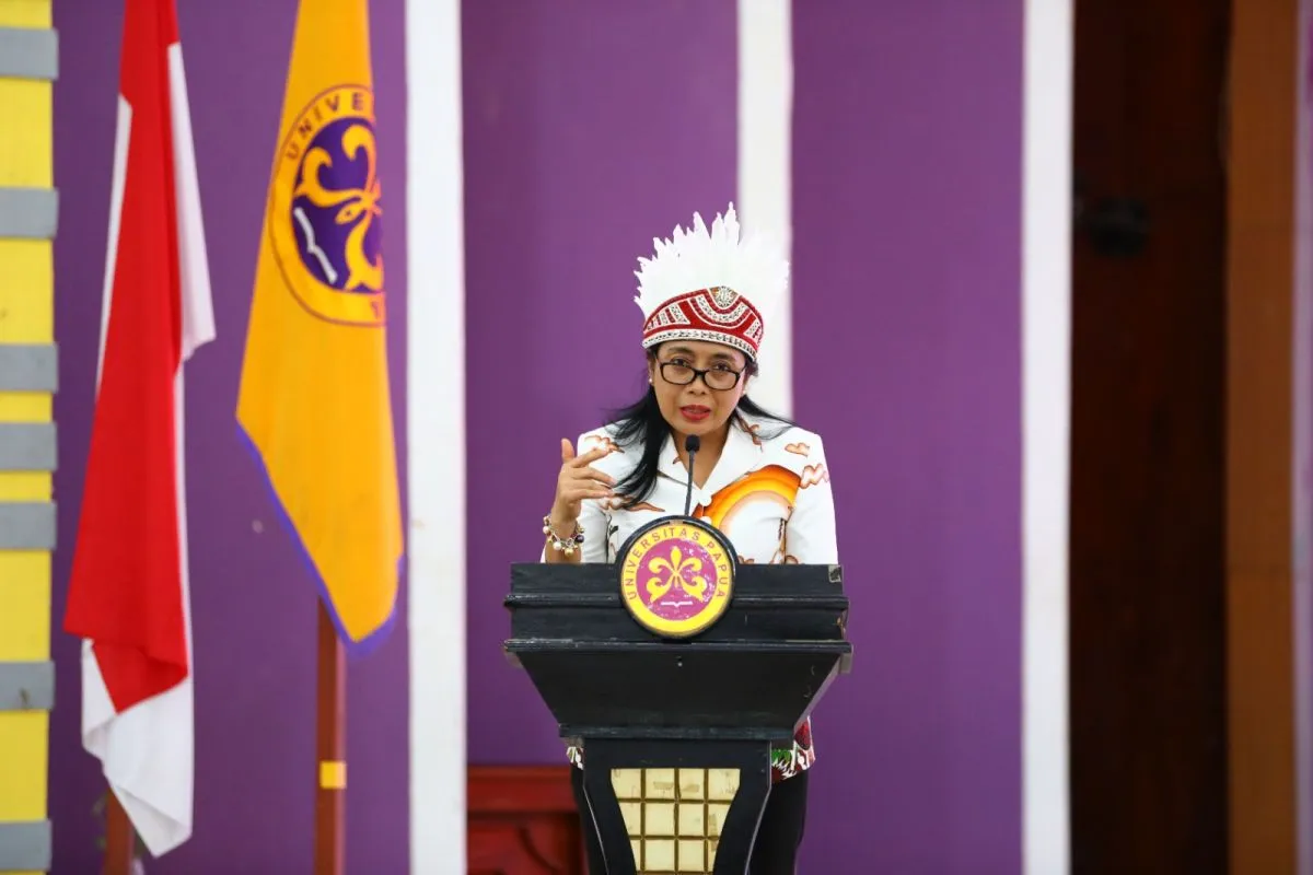 Bintang Puspayoga Menteri Pemberdayaan Perempuan dan Perlindungan Anak saat menghadiri roadshow Peringatan Hari Ibu (PHI) ke-95 di Kota Manokwari, Papua Barat. Foto: Kemen PPPA