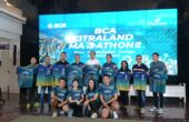 Launching jersey untuk Citraland Marathon di Citraland Office Surabaya, pada Jumat (24/11/2023). Foto: Risky suarasurabaya.net