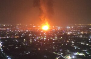 Kebakaran Gudang Tiner Kalianak Surabaya