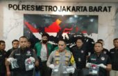 Jumpa pers pengungkapan kasus penyalahgunaan narkoba jenis sabu dan ganja di Polres Metro Jakarta Barat yang menyeret artis Ammar Zoni, Jumat (15/12/2023). Foto: Antara