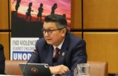 Komjen Pol. Mohammed Rycko Amelza Dahniel Kepala Badan Nasional Penanggulangan Terorisme (BNPT) saat menjadi pembicara kunci pada acara peluncuran dokumen Strategy to End Violence Against Children 2023–2030 di Wina, Austria, Selasa (28/11/2023). Foto: Antara/HO-BNPT RI