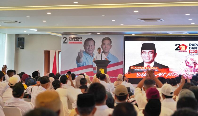 Muzani saat memberikan sambutan di konsolidasi retusan kader dan para caleg Gerindra se daerah pemilihan Banten II, Rabu (20/12/2023). Foto: TKN Prabowo-Gibran