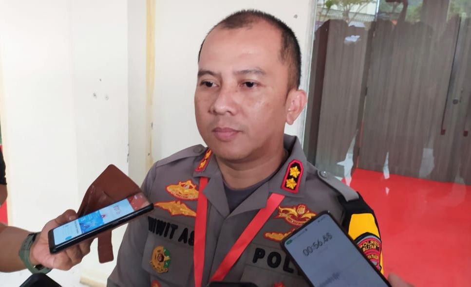 AKBP Wiwit Adisatria Kapolres Blitar waktu ditemui usai menghadiri kegiatan di Mapolda Jatim, Jumat (15/12/2023). Foto: Wildan suarasurabaya.net