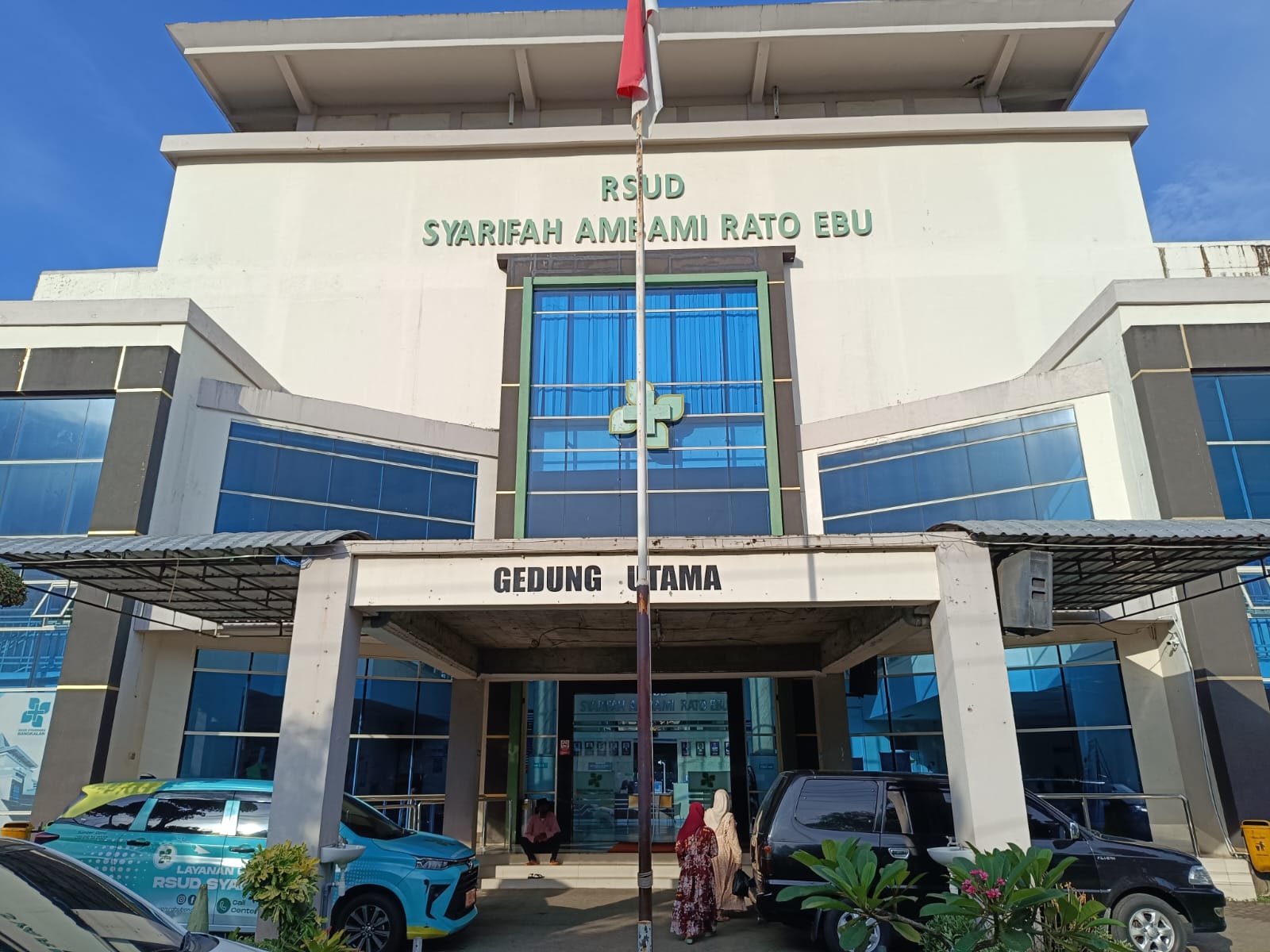 Rumah Sakit Umum Daerah Syarifah Ambami Rato Ebu Syamrabu (RSUD Syamrabu) Bangkalan, Madura, pada Jumat (29/12/2023). Foto: Risky suarasurabaya.net