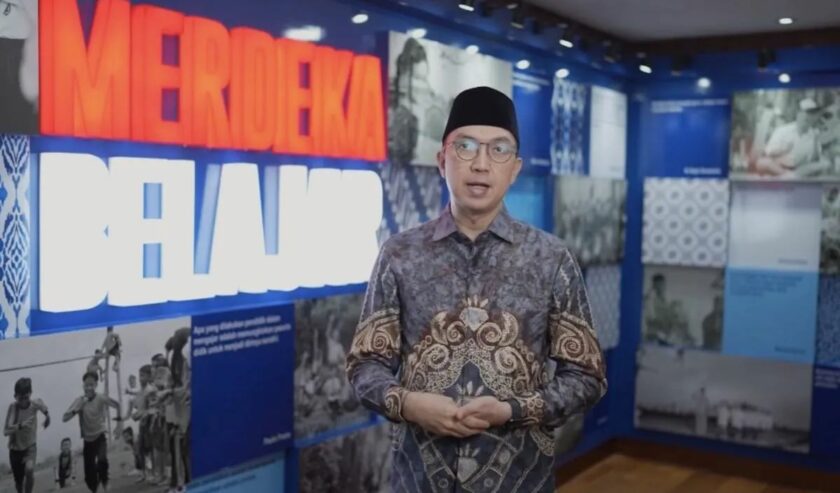 Tangkap layar Iwan Syahril Direktur Jenderal Pendidikan Anak Usia Dini, Pendidikan Dasar, dan Menengah Kemendikbudristek dalam Sosialisasi Penguatan Implementasi Transisi PAUD ke SD 2024 di Jakarta, Selasa (30/1/2024). Foto: Antara