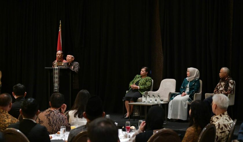 Ma'ruf Amin Wakil Presiden saat menjadi pembicara dalam Dialog Kebangsaan yang diikuti sekitar 300 diaspora RI di Auckland, Selandia Baru, Kamis (29/2/2024). Foto : Antara