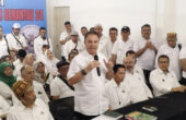 Syaugi Alaydrus Kapten Timnas AMIN saat menerima deklarasi dukungan relawan di Jakarta, Kamis (8/2/2024). Foto: Antara