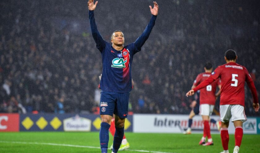 Kylian Mbappe mencetak satu gol ketika Paris Saint-Germain (PSG) mengalahkan Brest dengan skor 3-1. Foto: Getty Images
