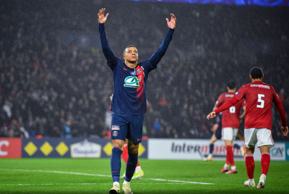 Kylian Mbappe mencetak satu gol ketika Paris Saint-Germain (PSG) mengalahkan Brest dengan skor 3-1. Foto: Getty Images