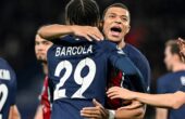 Kylian Mbappe dan Bradley Barcola mencetak gol saat PSG mengalahkan Real Sociedad 2-0 di leg pertama babak 16 besar Liga Champions. Foto: AFP