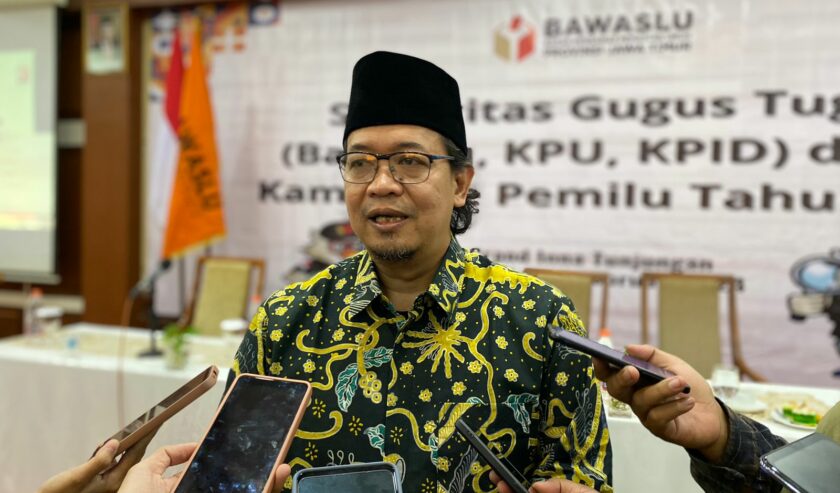 Gogot Cahyo Baskoro Komisioner KPU Jatim ketika ditemui di salah satu hotel di Surabaya, Senin (5/2/2024). Foto: Wildan suarasurabaya.net