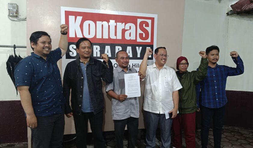 Komite Advokasi Jurnalis (KAJ) Jawa Timur resmi dideklarasikan di Surabaya, pada Senin (12/2/2024). Foto: Risky suarasurabaya.net