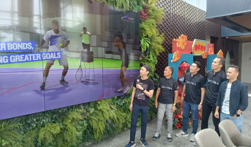 Citraland Sport Centre karya Ciputra Group yang dalam pengembangannya berkolaborasi dengan KYZN yang bergerak di bidang lifestyle and community akan menawarkan beragam fasilitas olahraga di Surabaya Barat, Senin (19/2/2024). Foto: Risky suarasurabaya.net