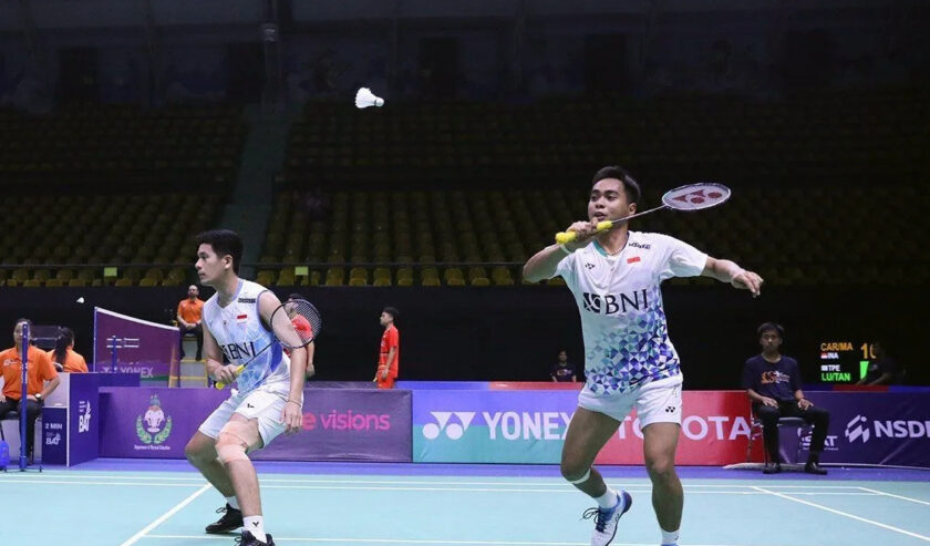 Yeremia Erich Yoche Yacob Rambitan/Rahmat Hidayat Ganda putra Indonesia saat berlaga di babak 32 besar Thailand Masters 2024 di Bangkok, Thailand, Rabu (31/1/2024). Foto: Antara