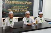 Ketua Panitia Haul Akbar Al-Khidmah, Ketua Umum PP Al-Khidmah, ketua Pondok pesantren Assalafi Al-Fithrah Surabaya