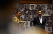 Prabowo Subianto (kiri) bersama Luhut Binsar Pandjaitan Menteri Koordinator Bidang Kemaritiman dan Investasi (Menko Marves) dalam acara perayaan HUT ke-76 Luhut di Jakarta, Kamis (28/9/2023). Foto: Tim Media Prabowo Subianto