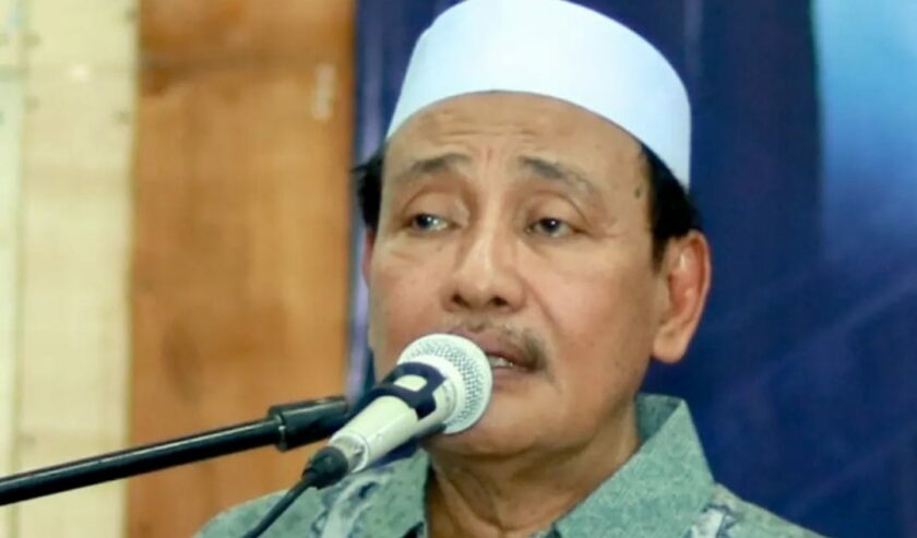 KH Moh Hasan Mutawakkil Allallah Ketua Umum Majelis Ulama Indonesia (MUI)