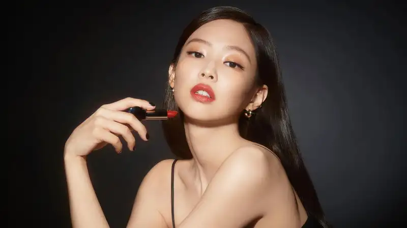 Jennie Kim atau Jennie anggota girl group Blackpink. Foto: Instagram.com @jennierubyjane