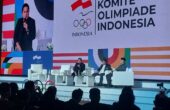 Erick Thohir Ketua Umum PSSI menjadi narasumber sesi talkshow dalam acara Rapat Anggota dan Kongres Luar Biasa Komite Olimpiade Indonesia 2024 di Jakarta, Jumat (8/3/2024). Foto: Antara