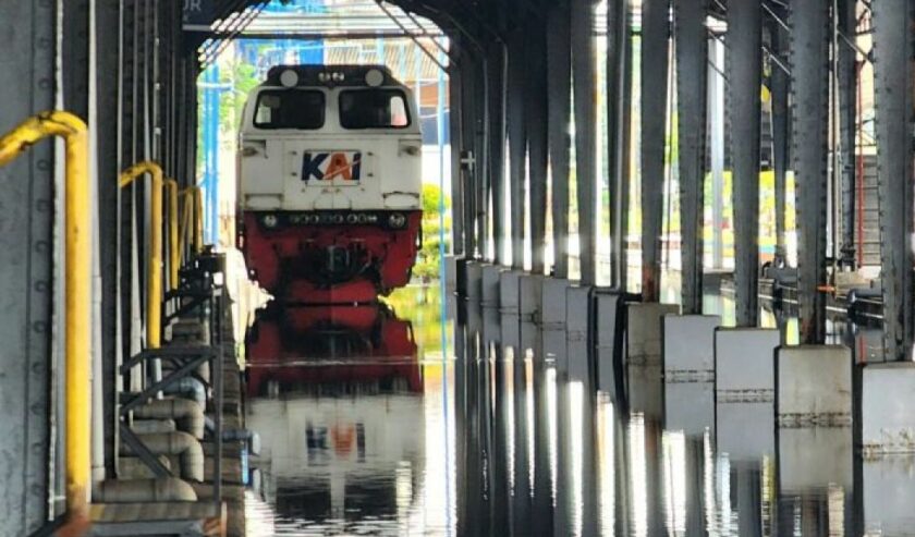 Banjir di Stasiun Tawang, Semarang