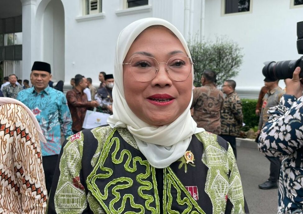 Ida Fauziah Menteri Ketenagakerjaan