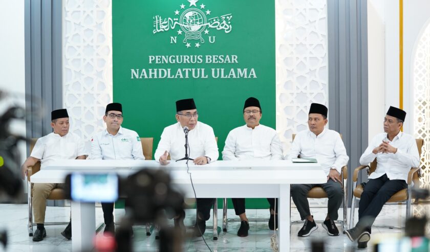 Gus Yahya dalam konferensi pers di Gedung PBNU, Jalan Kramat Raya, Jakarta Pusat, Kamis (21/3/2024). Foto: Istimewa