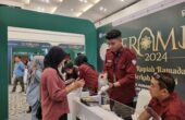 Penukaran Uang Layak Edar (ULE) secara walk throug yang diadakan oleh Kantor Perwakilan Bank Indonesia (KPw BI) Jatim di Grand City Surabaya, pada Sabtu (30/3/2024). Foto: Risky suarasurabaya.net