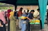 Kegiatan pasar murah yang diselenggarakan oleh Pemerintah Kota Mojokerto