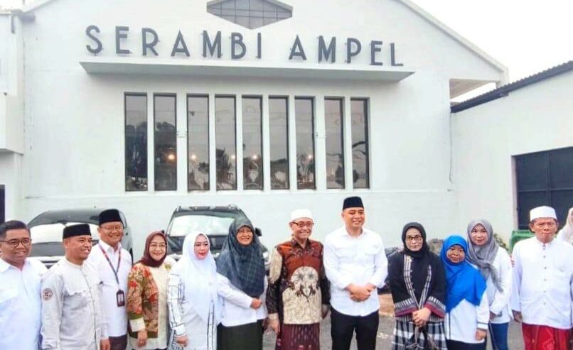Laila Mufidah Wakil Ketua DPRD Surabaya saat menghadiri peresmian Serambi Ampel, Selasa (5/3/2024). Foto: Istimewa