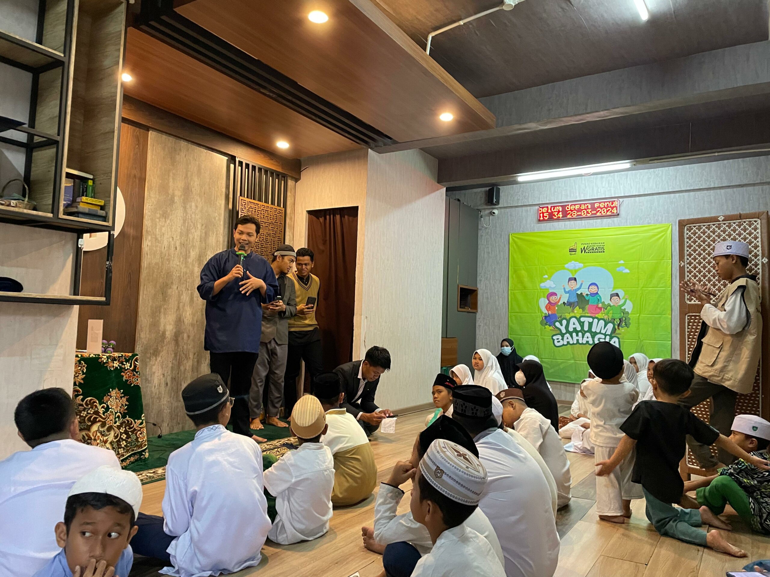 Pekan Ketiga Ramadan, Arek Lawas Suroboyo Adakan Bakti Sosial Program Yatim Bahagia