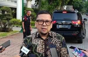 Ahmad Doli Kurnia Ketua Komisi II DPR RI saat ditemui di Sekretariat Negara Jakarta, Kamis (25/4/2024). Foto: Antara