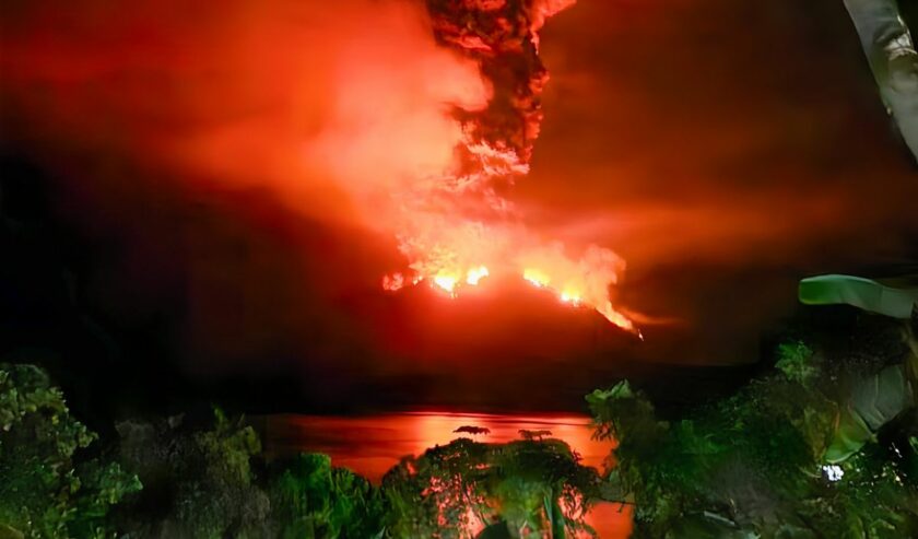 Erupsi Gunung Ruang