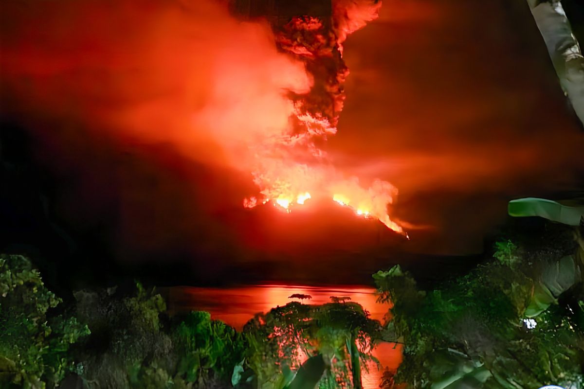 Erupsi Gunung Ruang