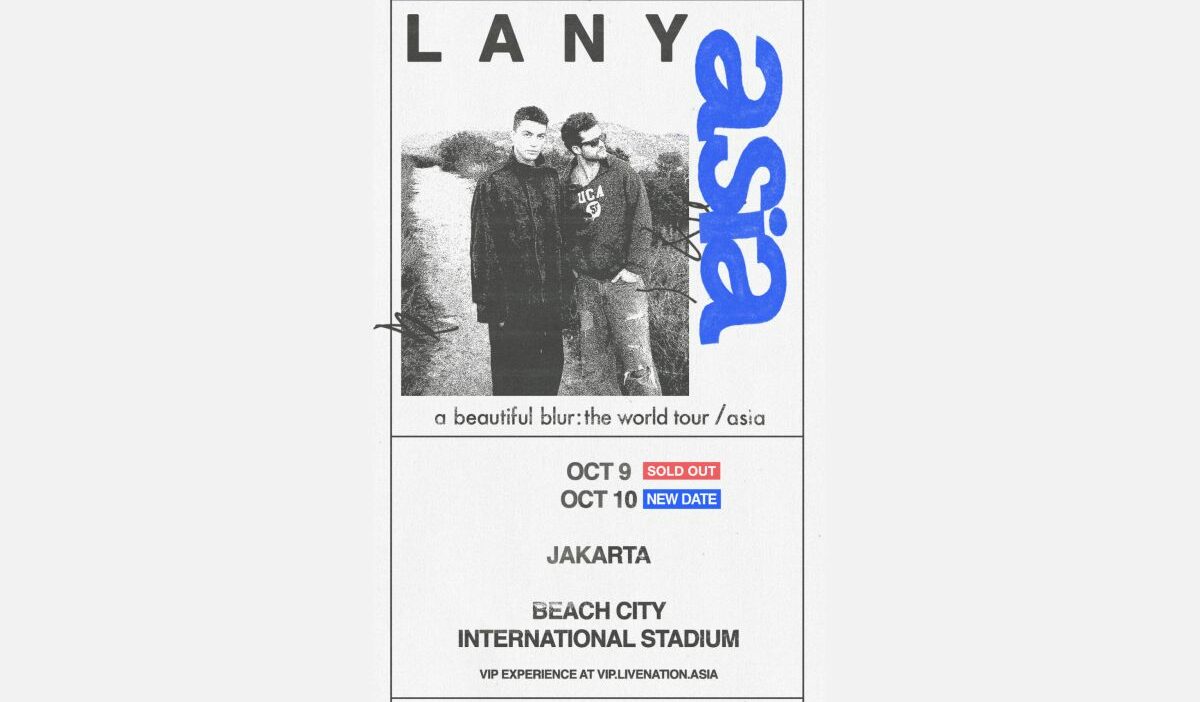 Poster tur dunia LANY "A BEAUTIFUL BLUR: THE WORLD TOUR" .